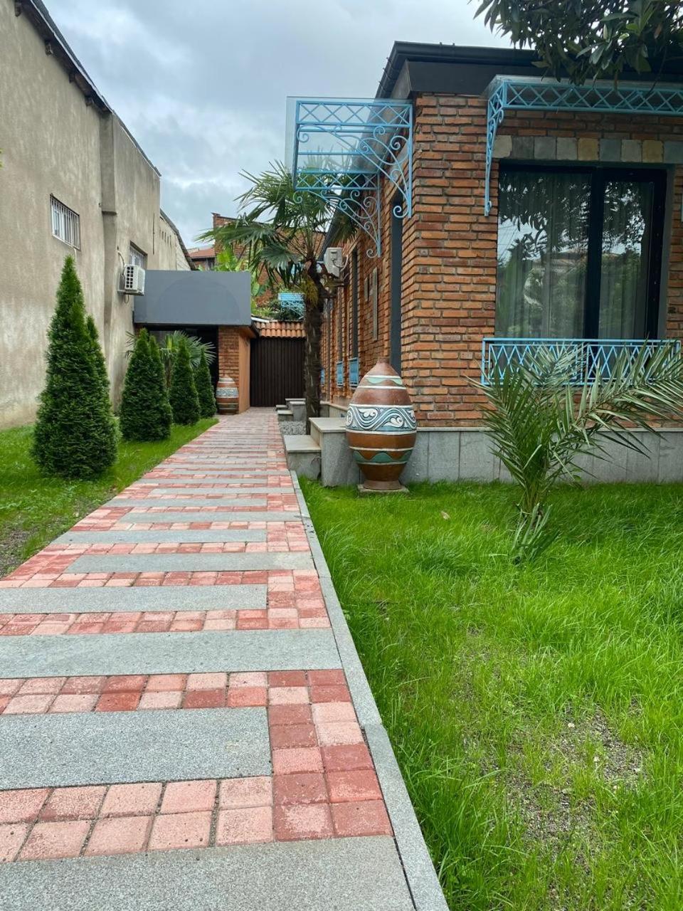 Hotel Varla Kutaisi Exterior photo