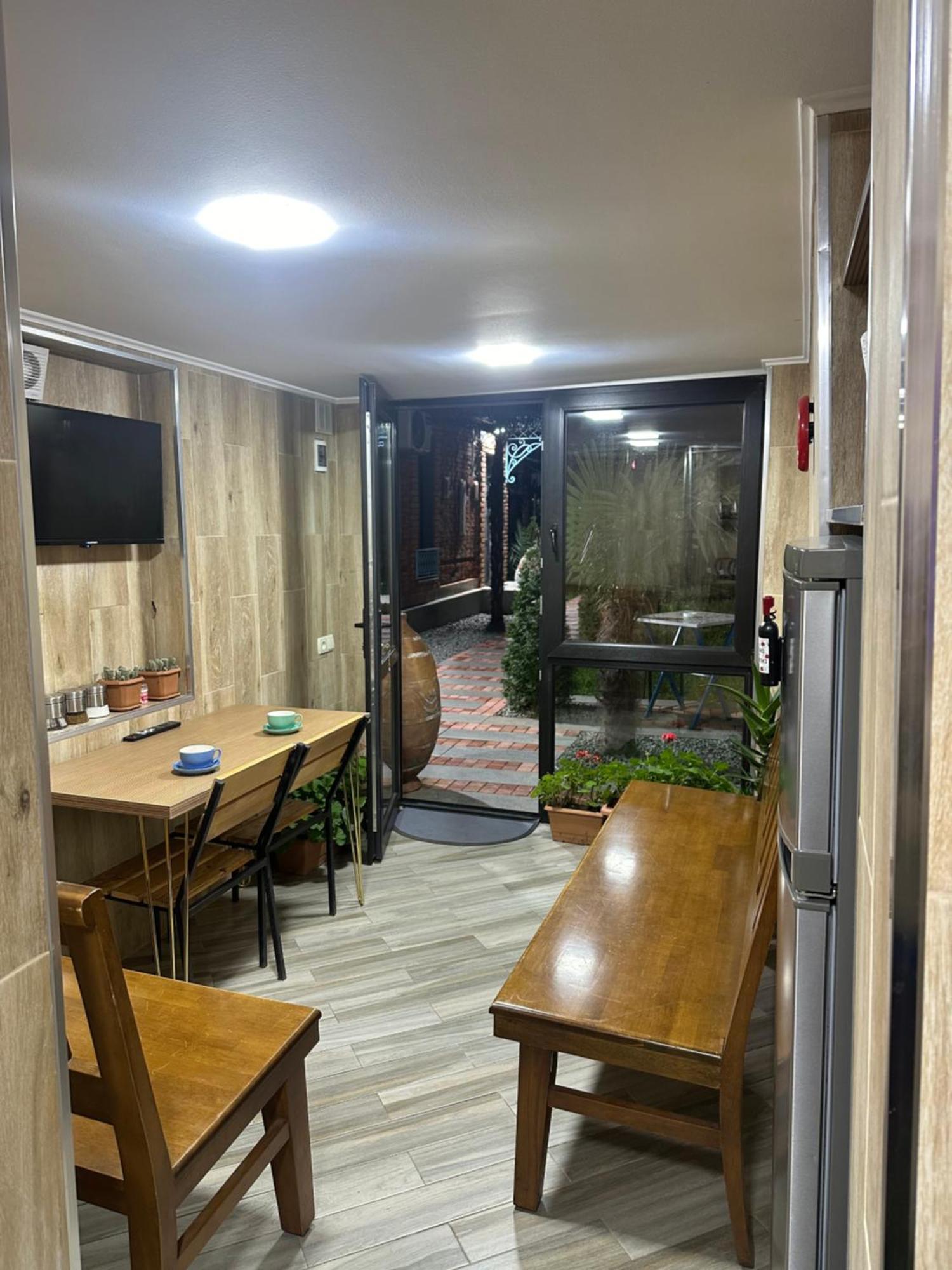 Hotel Varla Kutaisi Exterior photo